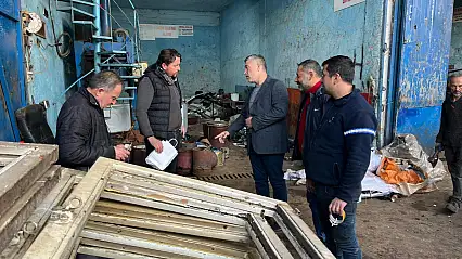 Ödemiş Madeni İşler Ve Demirciler Odası Başkan Adayı Hakan Güçlü Sahanın Tam Ortasında