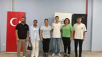 Tire'de Lojistik Alanı Öğrencilerinden İlçe Milli Eğitim Müdürüne Ziyaret