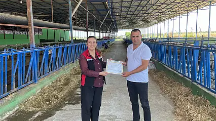 Tire'de Örnek Üreticiye 'Hastalıktan Ari İşletme' Sertifikası