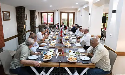 Başkan Tugay Oda Başkanlarıyla Yemekte Buluştu