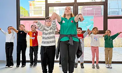 Bayındır Gençlik Merkezi'nde Karadeniz Rüzgârı Esti!