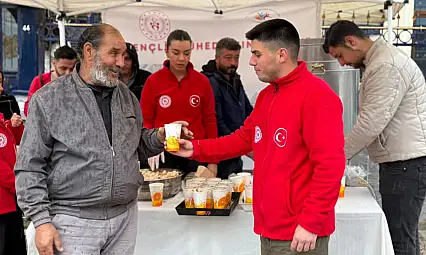 BAYINDIR GENÇLİK MERKEZİ'NDEN SARIKAMIŞ ŞEHİTLERİNE VEFALI ÇORBA ETKİNLİĞİ