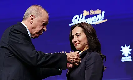 Beykoz Belediye Başkan Vekili Özlem Vural Gürzel, AK Parti'ye Katıldı ve İlçe Başkanlığını Ziyaret Etti