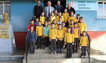 İlçe Millî Eğitim Müdürü Sunullah Desticioğlu, Ödemiş'te Okul Ziyaretlerini Sürdürüyor