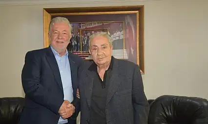 İzmin Esnaf Teşkilatının Efsane İsmi Cemal Tercan Hayatını Kaybetti