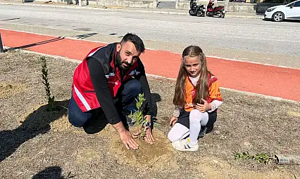 Minikler, Fidan Dikim Etkinliğinde Buluştu