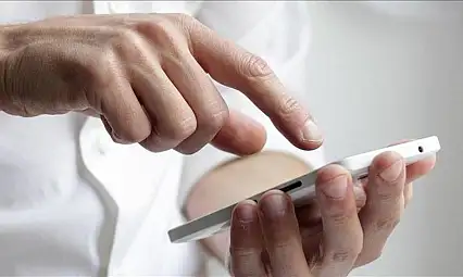 Öğrencilere vergisiz telefon modelleri belli oldu!