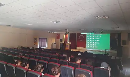 Tire'de Sınıf Öğretmenlerine 'Türkiye Yüzyılı Maarif Modeli' Eğitimi Verildi
