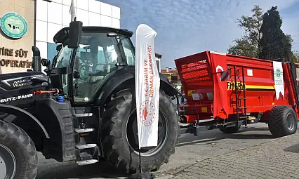 Tire Süt Kooperatifi Ekipman Parkını Gübre Dağıtma Makinesiyle Güçlendirdi