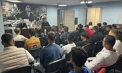 Ülkü Ocakları Ödemiş'te 'Cumhuriyet ve Türk Devlet Geleneği' Semineri Düzenlendi