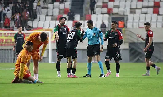 TFF 3. Lig: KARŞIYAKA: 2 - TİRE 2021 FK: 1