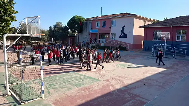 13 EKİM DÜNYA AFET RİSKLERİNİ AZALTMA GÜNÜ AFETE HAZIRLIK TATBİKATI GERÇEKLEŞTİRDİK