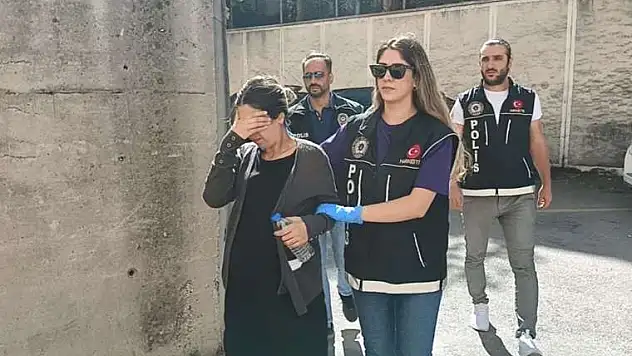 9 aylık hamile olduğu belirlenen kadın evinde uyuşturucuyla yakalandı