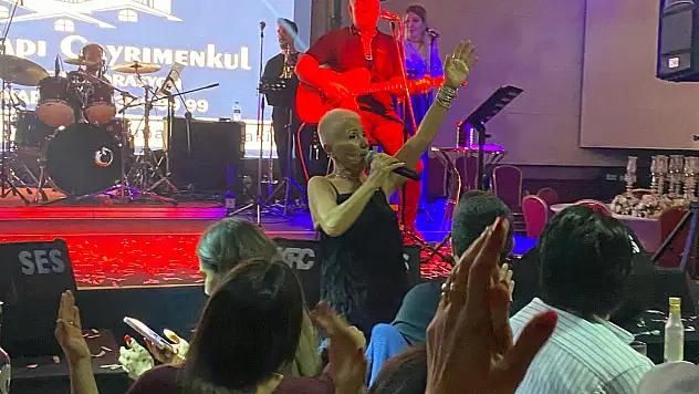 90'lar Gecesi Ödemiş'i Coşturdu!
