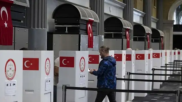 ABD'de İkici Tur İçin Oylama Başladı