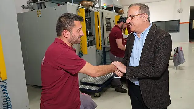 AK Parti vekil adayı Sürekli’den Çiğli ve Menemen ziyareti