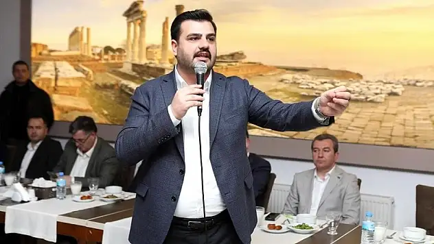 AK Partili İnan'dan CHP'li gençlere açık çağrı: Gelin