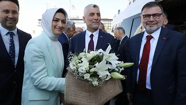 AKP İzmir İl Başkanı’ndan Ticaret Bakanı’na teşekkür