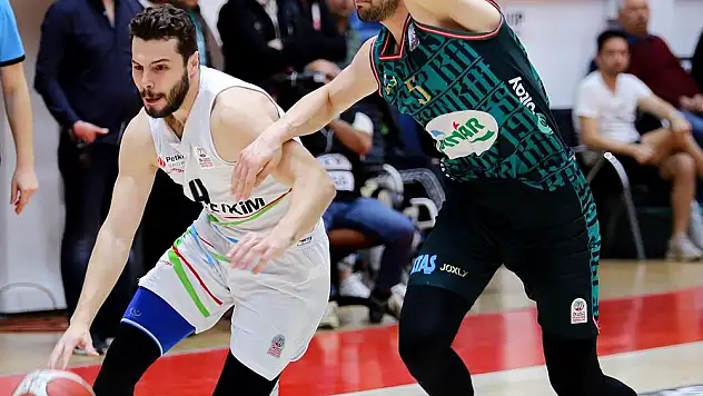 Aliağa Petkimspor, Pınar Karşıyaka’yı mağlup etti