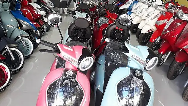 Asfaltta yeni çağ ‘Elektrikli motor devri’