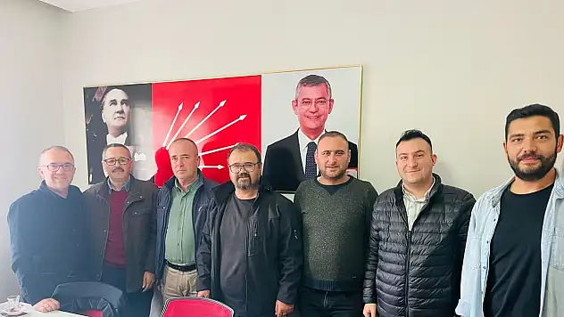 Atatürkçü Düşünce Derneği Kiraz Şubesi'nden CHP İlçe Teşkilatına Ziyaret