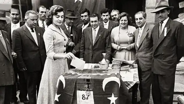 Atatürk’ün kadınlara verdiği büyük önem