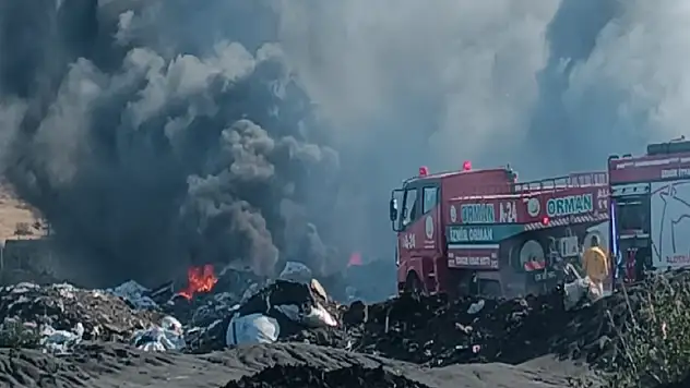 Atık depolama tesisinde yangın!
