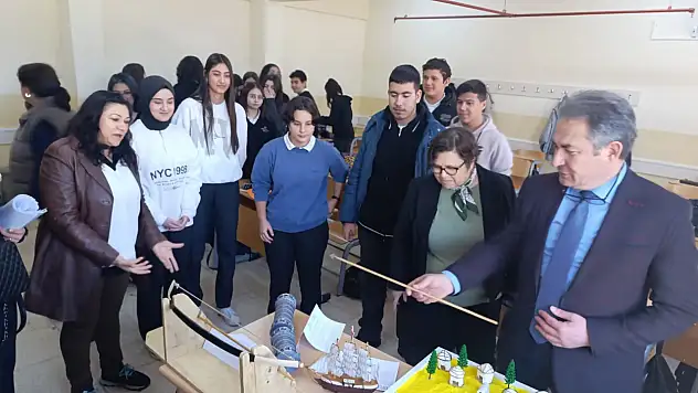 Ayhan Kökmen Fen Lisesi Öğrencileri Tarih Yolculuğuna Çıktı