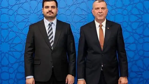 Başkan Murat Öncel, AK Parti Genel Sekreteri Eyüp Kadir İnan ile Buluştu
