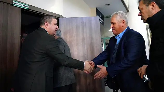 BAŞKAN OKUROĞLU KIRSAL MAHALLE MUHTARLARIYLA BULUŞTU