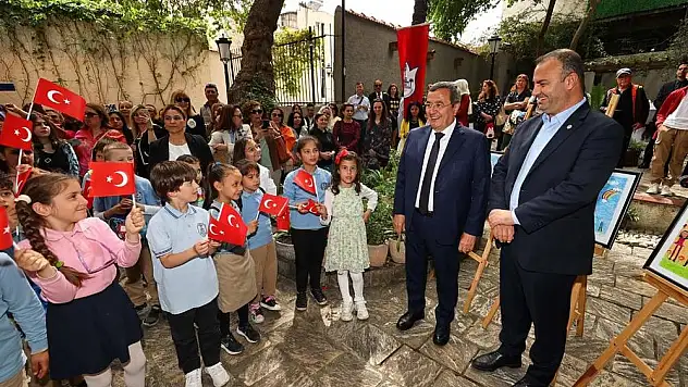 Batur: ''Çocuklarımız, Ata'mızın emanetine sahip çıkacak''