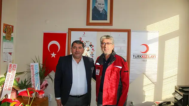 Bayındır Belediye Başkanı Davut Sakarsu'dan Kızılay Haftası'nda Anlamlı Ziyaret