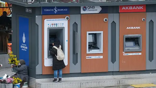 Ben, Can Yücel değilim ki!