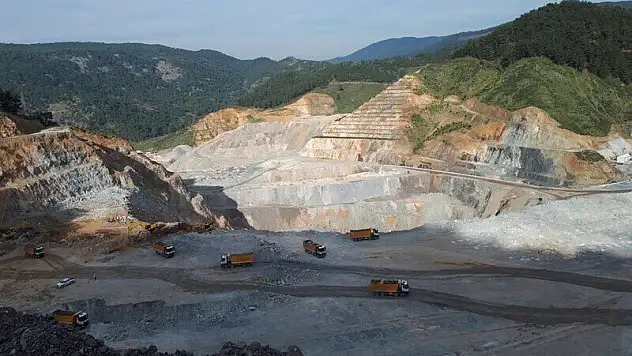 Bergama’nın endemik fıstık çamlarının ortasındaki maden, 6 kat büyütülmeye çalışılıyor