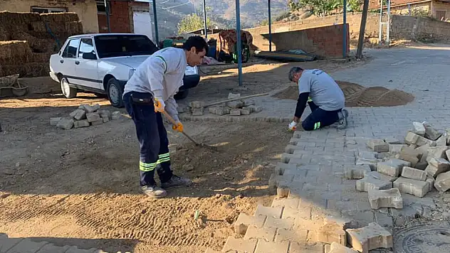 Beydağ Belediyesi'nden İlçede Hummalı Çalışmalar: Mahallelerde Yol, Park ve Temizlik Çalışmaları Sürüyor
