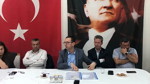 Beydağ'da Muhtarlar Toplantısı Gerçekleştirildi