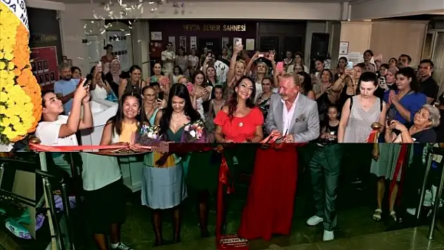 Bornova'da kadın temalı sergi