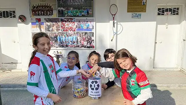 BOSTANLISPOR'DAN SOSYAL SORUMLULUK PROJESİ