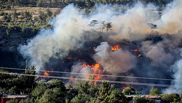 Çanakkale’deki yangın 52 saat sonra kontrol altında