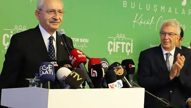 CHP Genel Başkanı Kılıçdaroğlu, Ödemiş'te çiftçilerle buluştu