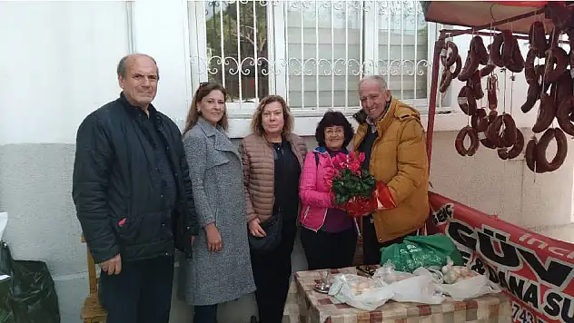 CHP Ödemiş Kadın Kolları'ndan geçmiş olsun ziyareti