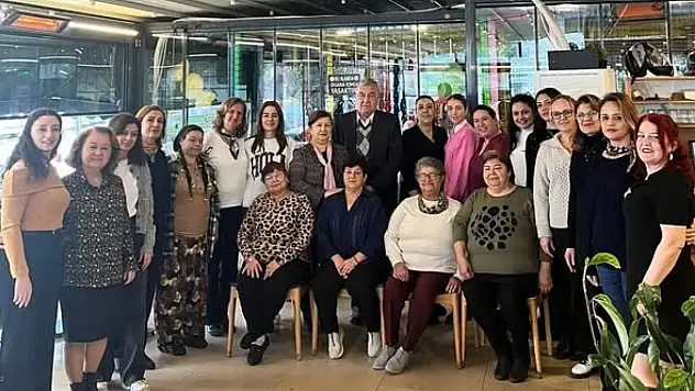 CHP Tire Teşkilatından  Kadın Hakları Gününde Anlamlı Buluşma