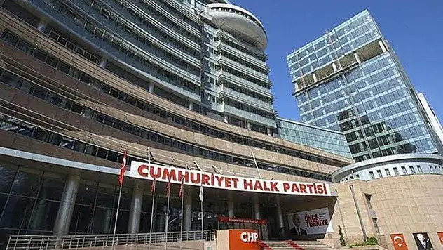 CHP’de listeler öncesi ziyaretçi kararı