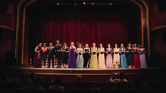 Cumhuriyet’in 100. yaşına özel beste