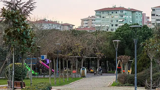 DİSK’e bağlı sendika: “İstanbul Belediyesi yönetimi, belediye çalışanlarına verdiği sözü park işçilerine karşı tutmadı”