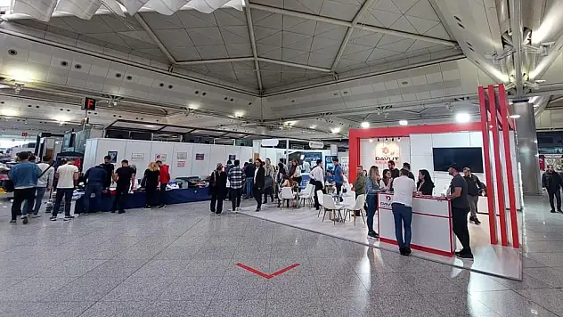 Efes Meslek Yüksekokulu havacılıkta yükselişe geçti