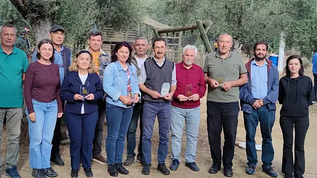 Eğitim Sen'den Dünya Öğretmenler Günü'nde Anlamlı Buluşma