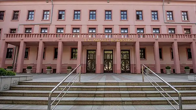 FETÖ elebaşı Gülen’in iade talepleri zamanında ve usulüne uygun olarak yerine getirildi