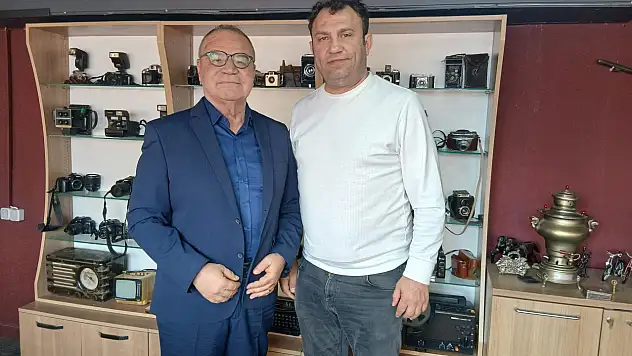 Feyyaz Sungur'dan Aris Medya'ya Ziyaret