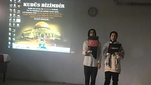 FİLİSTİNLİ KARDEŞLERİMİZİN YANINDAYIZ   